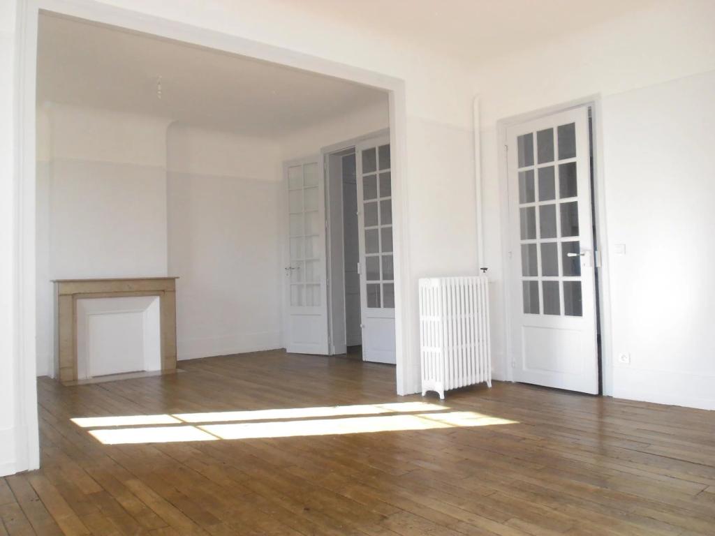 Vente Vente Appartement Reims - Réf. 3882  - Mandataire immobilier Laure Lefèvre - image 1