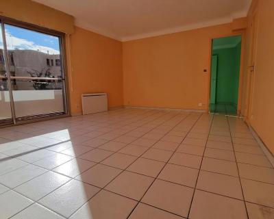 Vente Appartement Fréjus - Réf. 6463  - Mandataire immobilier Stéphanie Van De Kadsye - image 3