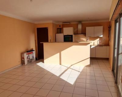 Vente Appartement Fréjus - Réf. 6463  - Mandataire immobilier Stéphanie Van De Kadsye - image 2