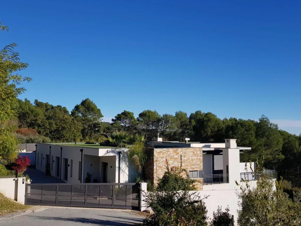 Vente Vente Villa Draguignan - Réf. 3438  - Mandataire immobilier Valérie Lataste - image 1