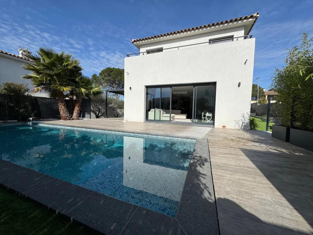 Puget-sur-Argens 83480 – Maison