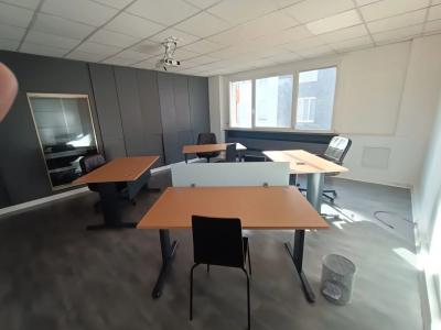 Vente Bureau Ivry-sur-Seine - Réf. 9843  - Mandataire immobilier Jérôme Karsenti - image 2