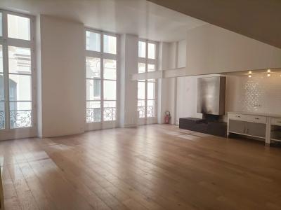 Appartement 233.03 m²