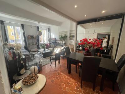 Maison de village 217 m²