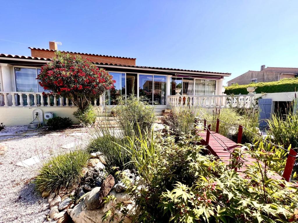 Puget-sur-Argens 83480 – Villa