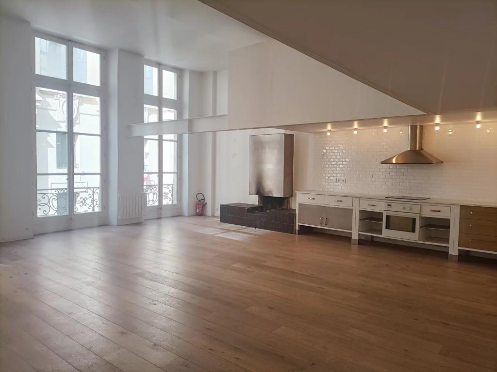 Paris 1er 75001 – Appartement