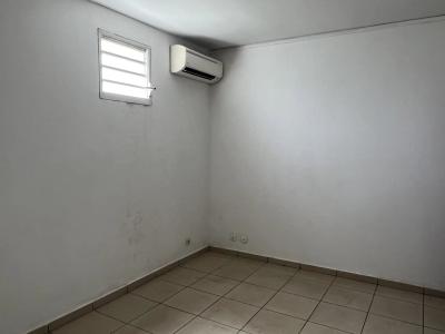 Lamentin 97129 – Immeuble