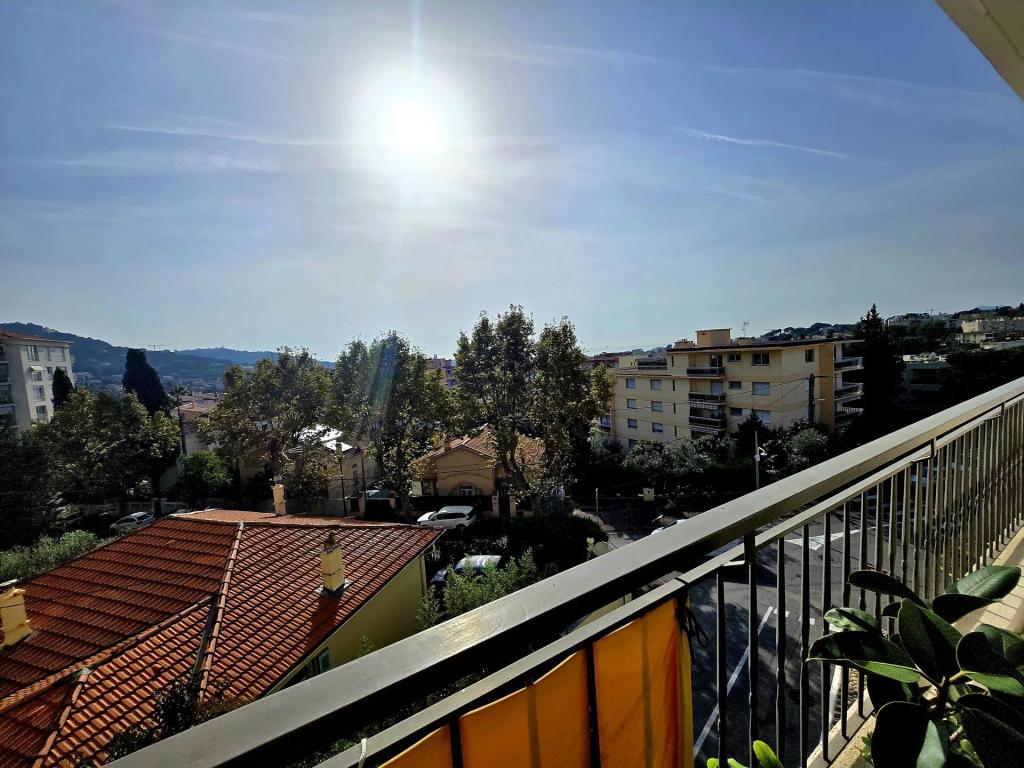 Vente Vente Studio Le Cannet - Réf. 10140  - Mandataire immobilier Sandra Sanfratello - image 1