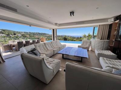 Cavalaire-sur-Mer 83240 – Villa