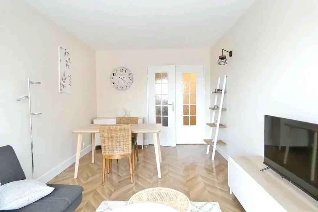 Vente Vente Appartement Bondy - Réf. 10198  - Mandataire immobilier David Ayih - image 1