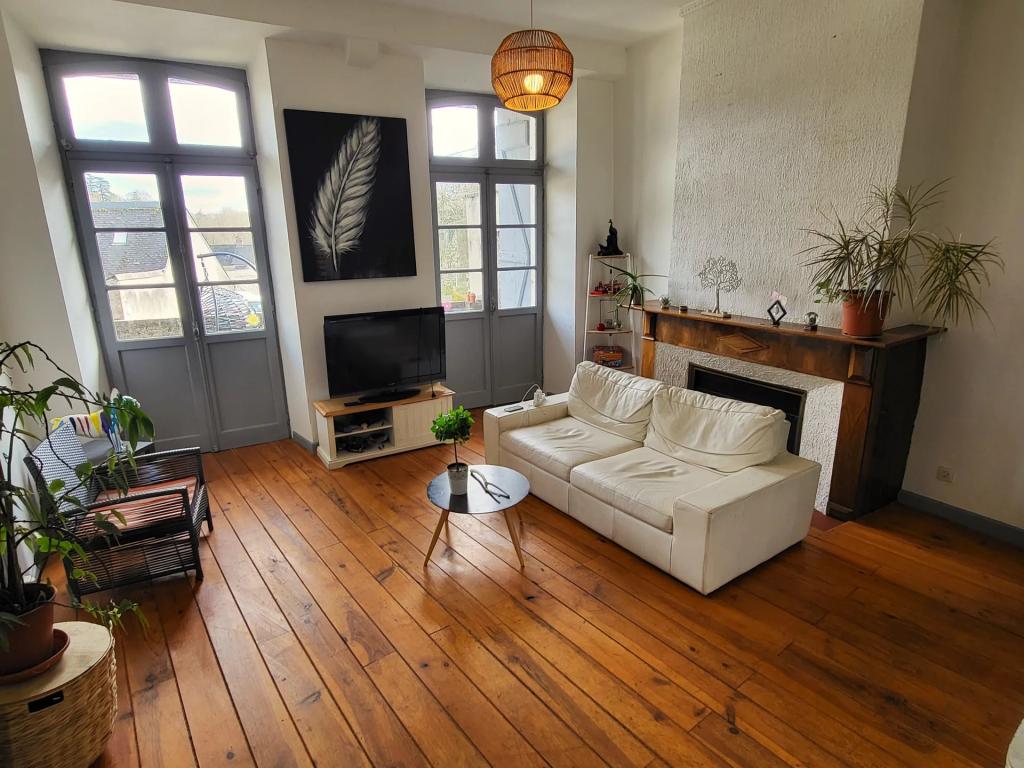 Vente Vente Appartement Oloron-Sainte-Marie - Réf. 8806   - Mandataire immobilier Agent Mandataire France - image 1