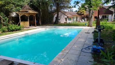 Maison 219 m²
