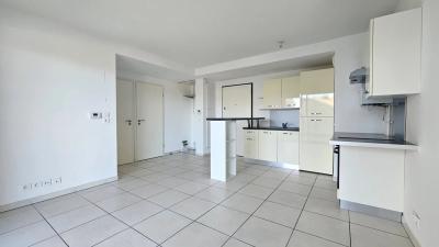 Vente Appartement Fréjus - Réf. 11068  - Mandataire immobilier Olivier Sabourin - image 2