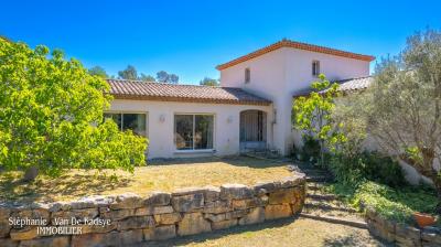 Vente Villa Lorgues - Réf. 9882  - Mandataire immobilier Stéphanie Van De Kadsye - image 2