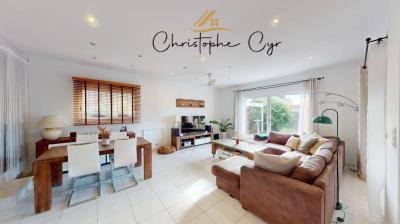 Vente Villa Fréjus - Réf. 10518  - Mandataire immobilier Christophe Cyr - image 3