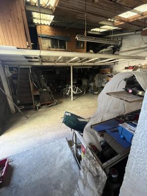 Local commercial 130 m²