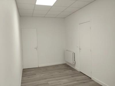 Vente Local commercial Reims - Réf. 8609  - Mandataire immobilier Agent Mandataire France - image 2
