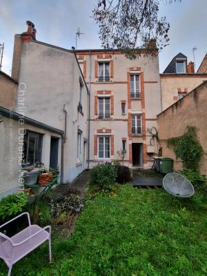 Ensemble immobilier 109.24 m²