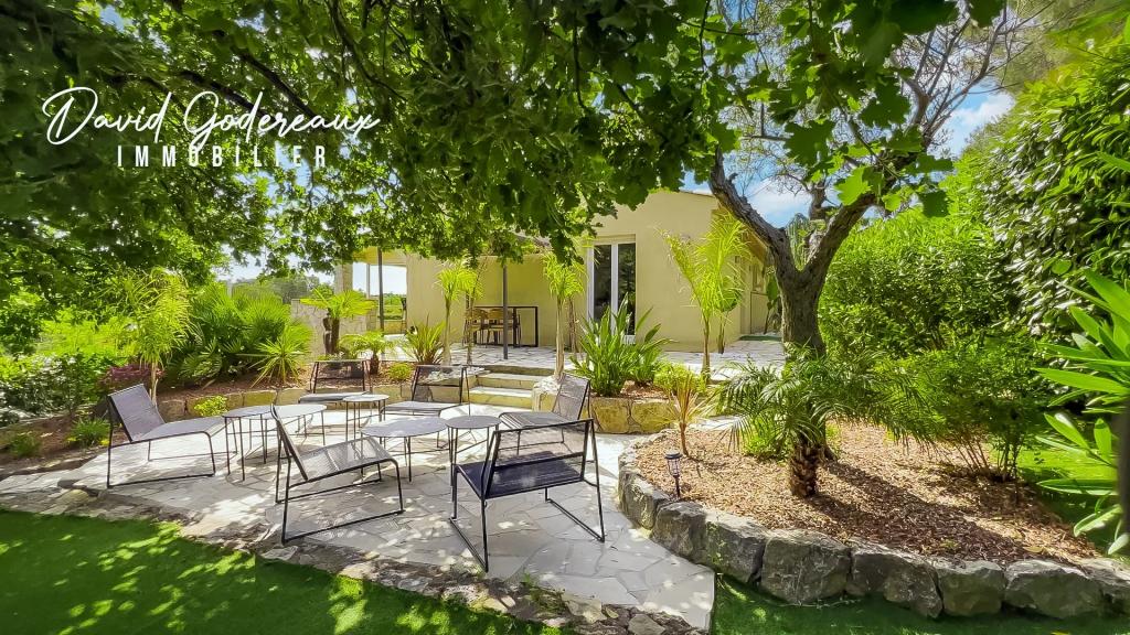 Fréjus 83600 – Maison