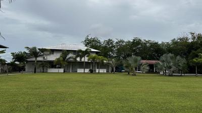 Kourou 97310 – Ensemble immobilier