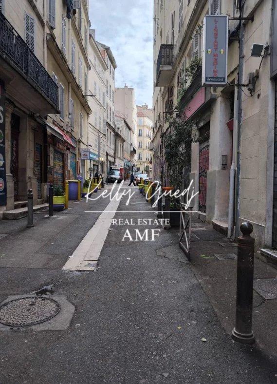 Vente Vente Immeuble Marseille 1er - Réf. 10839  - Mandataire immobilier Kelly Guedj - image 1