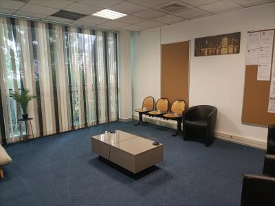 Ensemble immobilier 1400 m²
