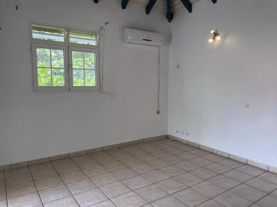 Vente Maison Petit-Bourg - Réf. 10538  - Mandataire immobilier Carole Guerini - image 6