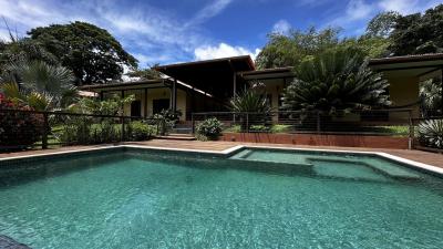 Villa 216 m²
