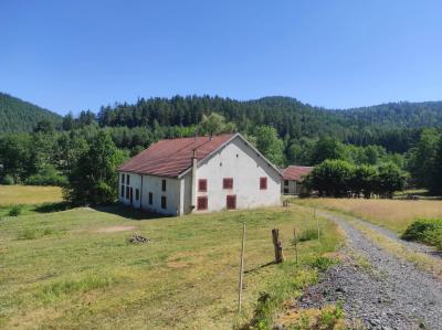 Ferme 300 m²