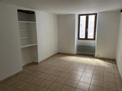 Lorgues 83510 – Immeuble
