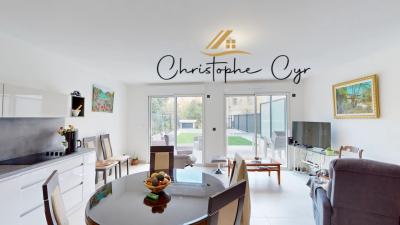 Vente Appartement Fréjus - Réf. 10471  - Mandataire immobilier Christophe Cyr - image 2