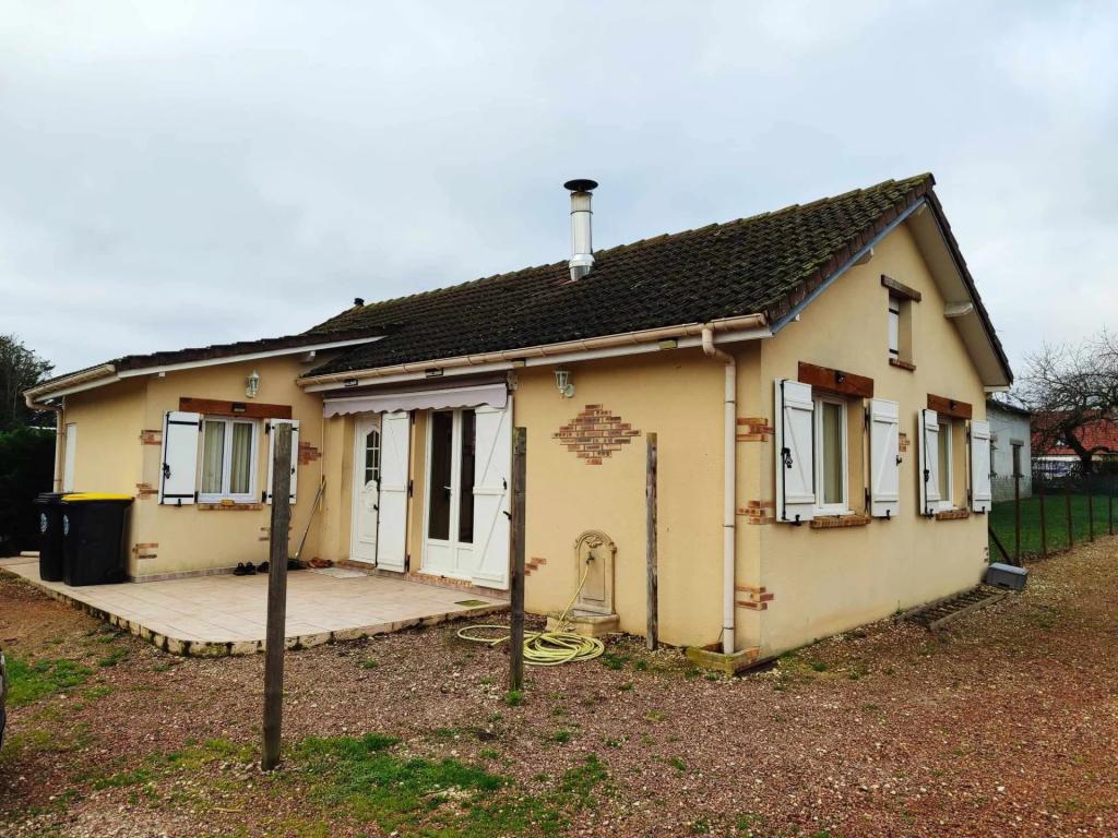 Vente Vente Maison Sury-près-Léré - Réf. 8875  - Mandataire immobilier Agent Mandataire France - image 1
