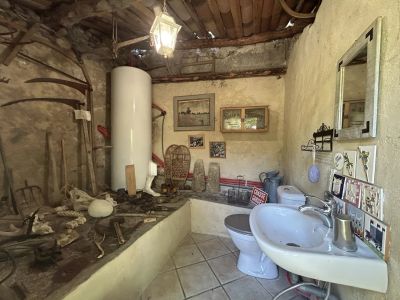 Champtercier 04660 – Maison