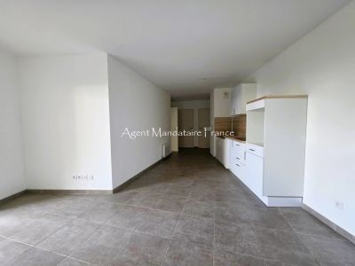 Vente Appartement Le Lavandou - Réf. 11046  - Mandataire immobilier Stéphanie Van De Kadsye - image 4