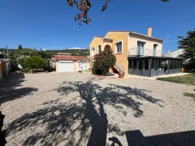 Vente Propriété Draguignan - Réf. 10231  - Mandataire immobilier Clairelise Perrier - image 2