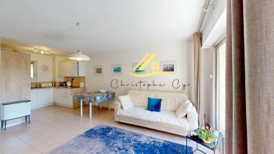 Vente Appartement Saint-Raphaël - Réf. 10820  - Mandataire immobilier Christophe Cyr - image 3