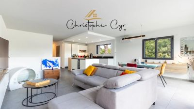 Vente Villa Saint-Raphaël - Réf. 10854  - Mandataire immobilier Christophe Cyr - image 3