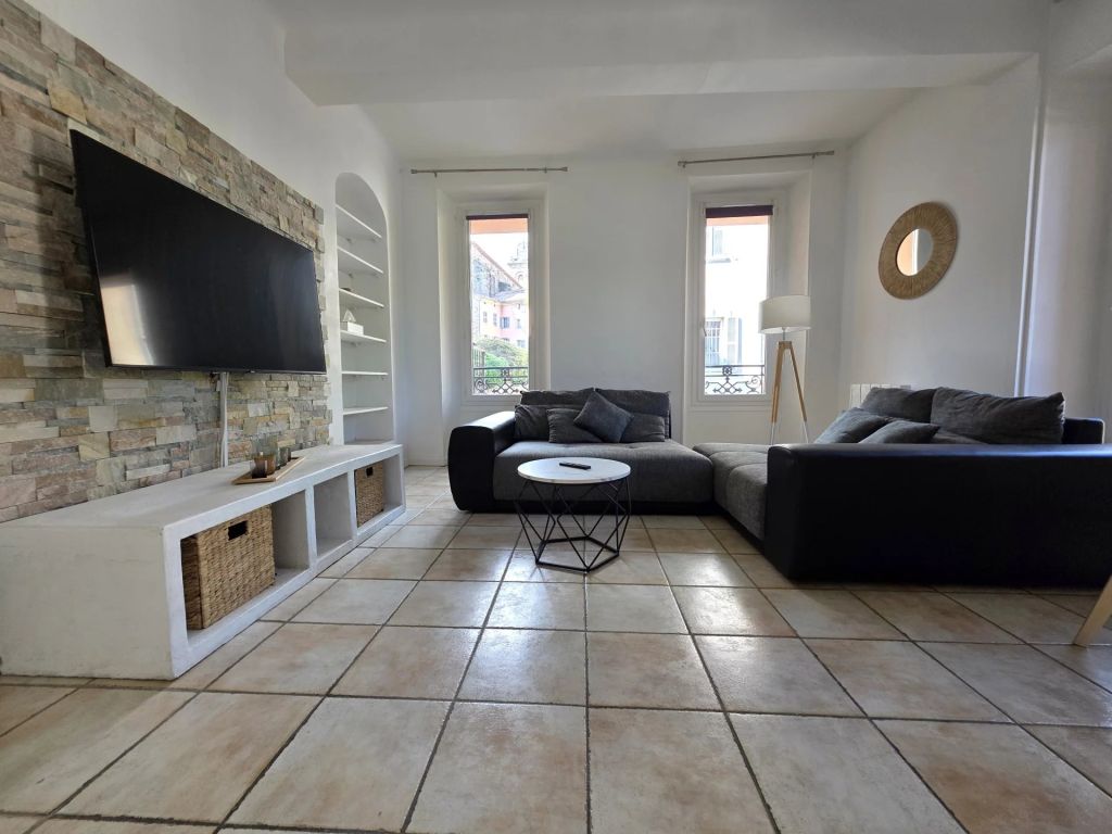 Vente Vente Appartement Le Muy - Réf. 10858  - Mandataire immobilier Stéphanie Van De Kadsye - image 1