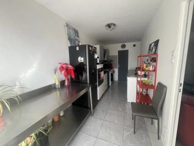Vente Appartement Clermont-Ferrand - Réf. 10656  - Mandataire immobilier Abel Etouké - image 5