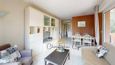 Vente Appartement Saint-Raphaël - Réf. 11281  - Mandataire immobilier Christophe Cyr - image 2