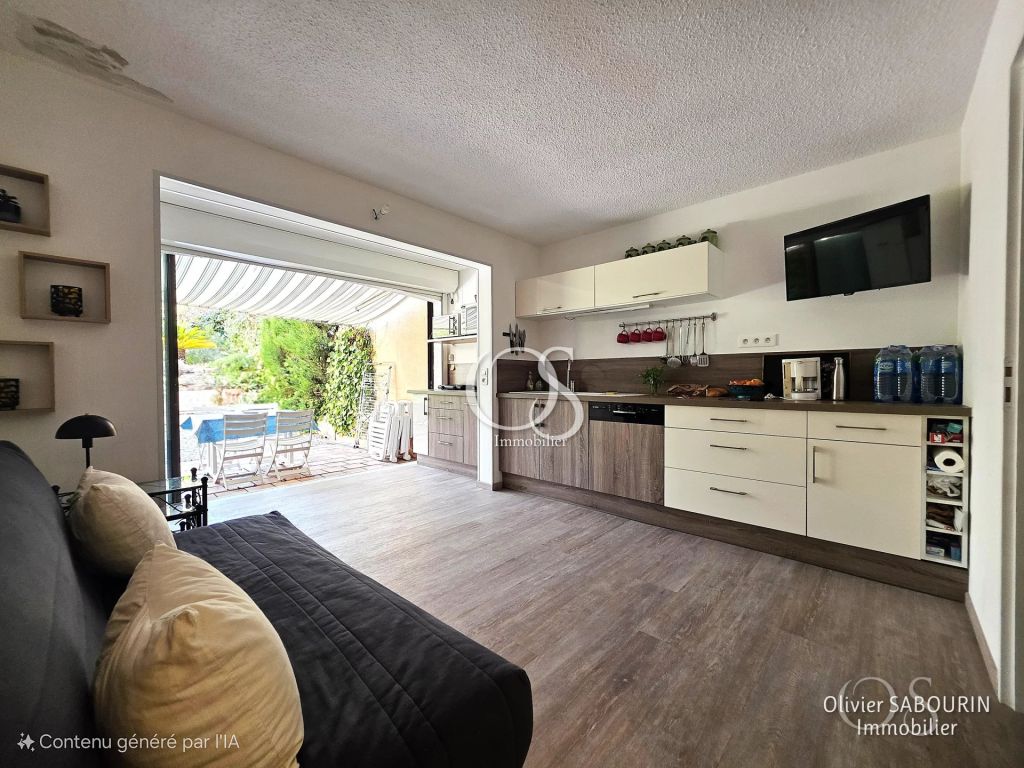 Vente Vente Appartement Fréjus - Réf. 11363  - Mandataire immobilier Christophe Cyr - image 1
