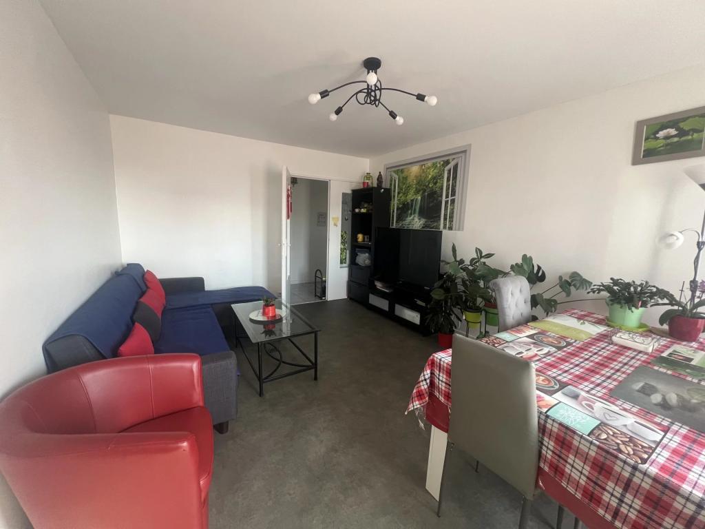 Vente Vente Appartement Clermont-Ferrand - Réf. 10656  - Mandataire immobilier Abel Etouké - image 1