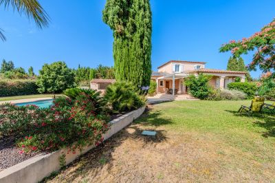 Villa 150.47 m²