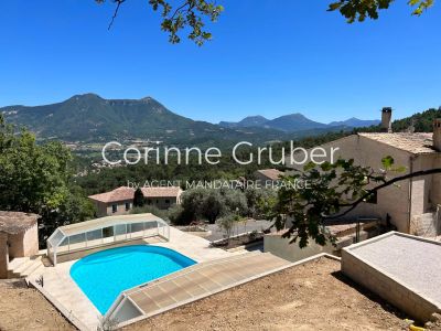 Champtercier 04660 – Propriété