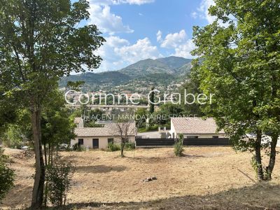 Terrain constructible 628 m²