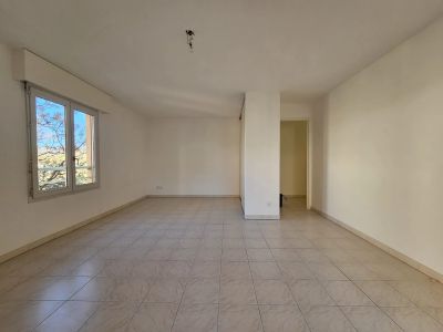 Vente Studio Fréjus - Réf. 10572  - Mandataire immobilier Stéphanie Van De Kadsye - image 3