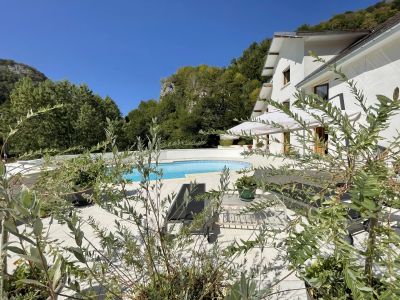 Vente Propriété Besançon - Réf. 11460  - Mandataire immobilier Catherine Danielsen - image 2