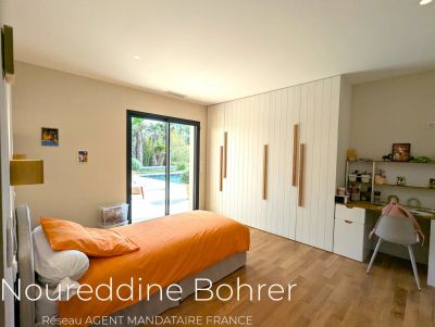 Vente Villa Grimaud - Réf. 10989  - Mandataire immobilier Noureddine Bohrer - image 27