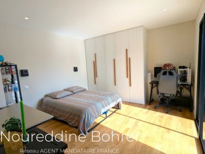 Vente Villa Grimaud - Réf. 10989  - Mandataire immobilier Noureddine Bohrer - image 25