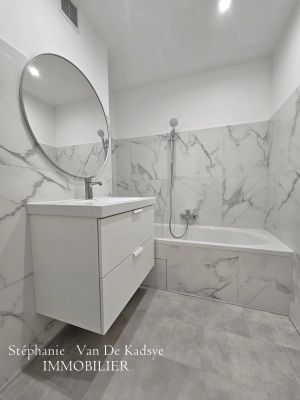 Vente Studio Saint-Raphaël - Réf. 10059  - Mandataire immobilier Stéphanie Van De Kadsye - image 4